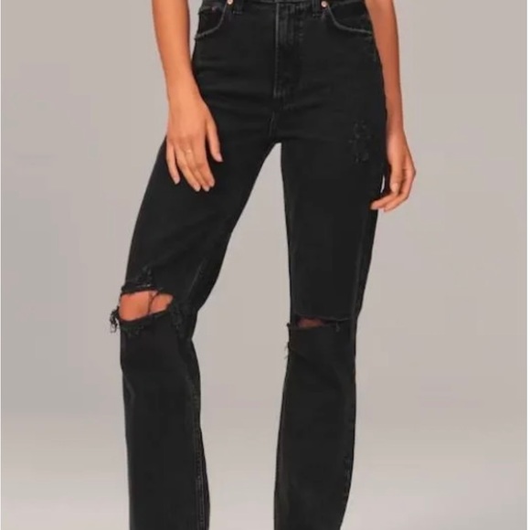 Black ripped Abercrombie Ultra High Rise Straight Leg Jean, size 26 - Picture 2 of 2